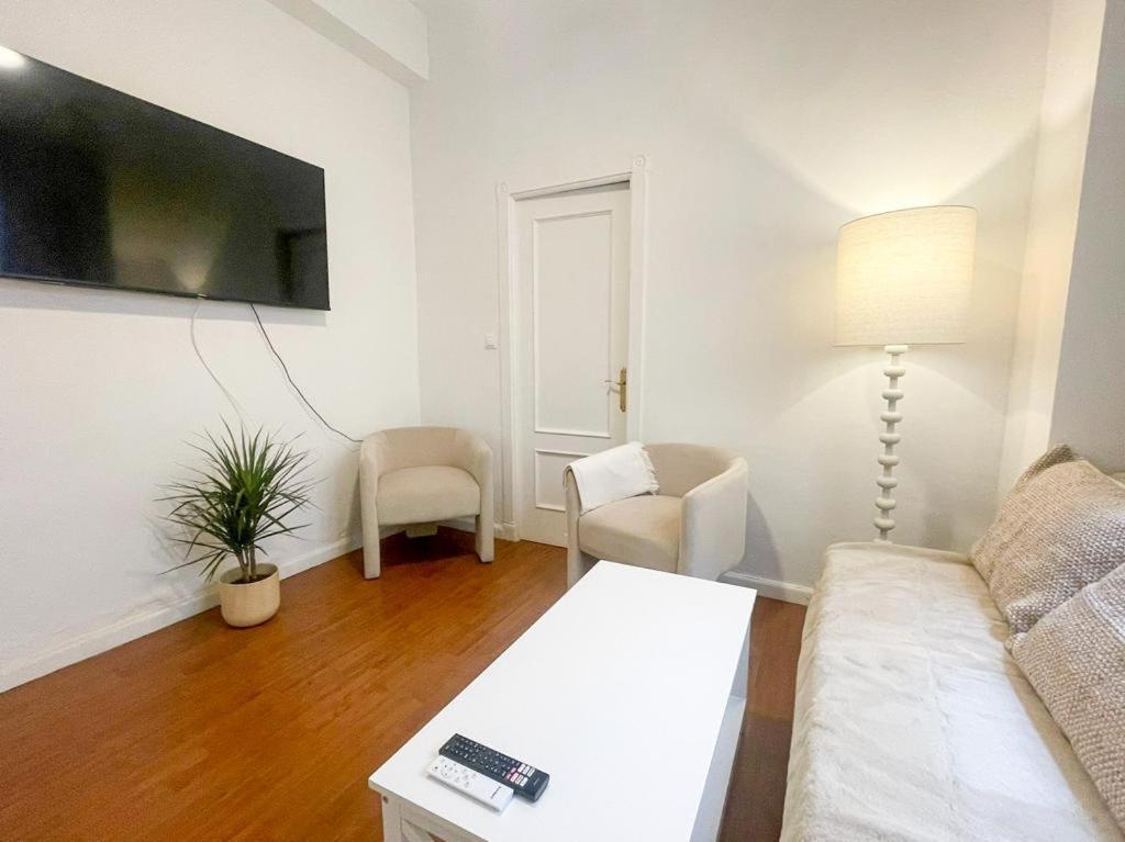 Apartamentos Malaga Centro Zewnętrze zdjęcie